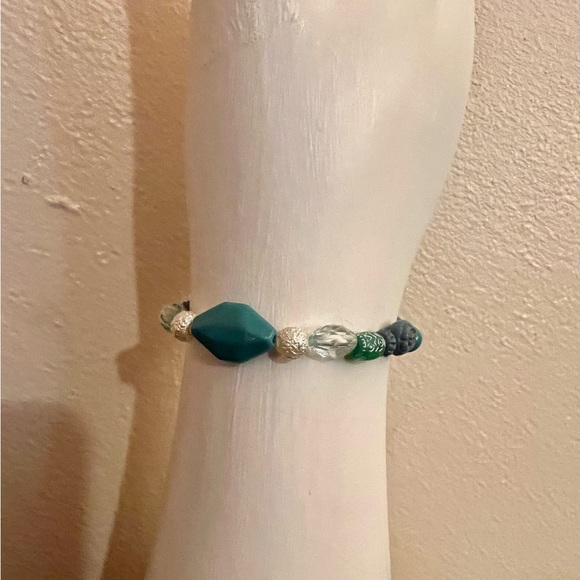 Blue mixed material stretch bracelet. CUSTOMIZABLE - Picture 2 of 2